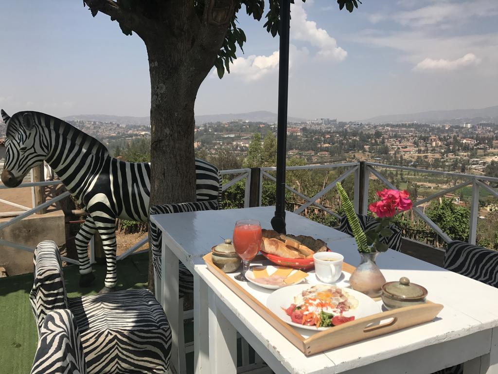 Pili Pili Boutique Hotel Kigali Ngoại thất bức ảnh